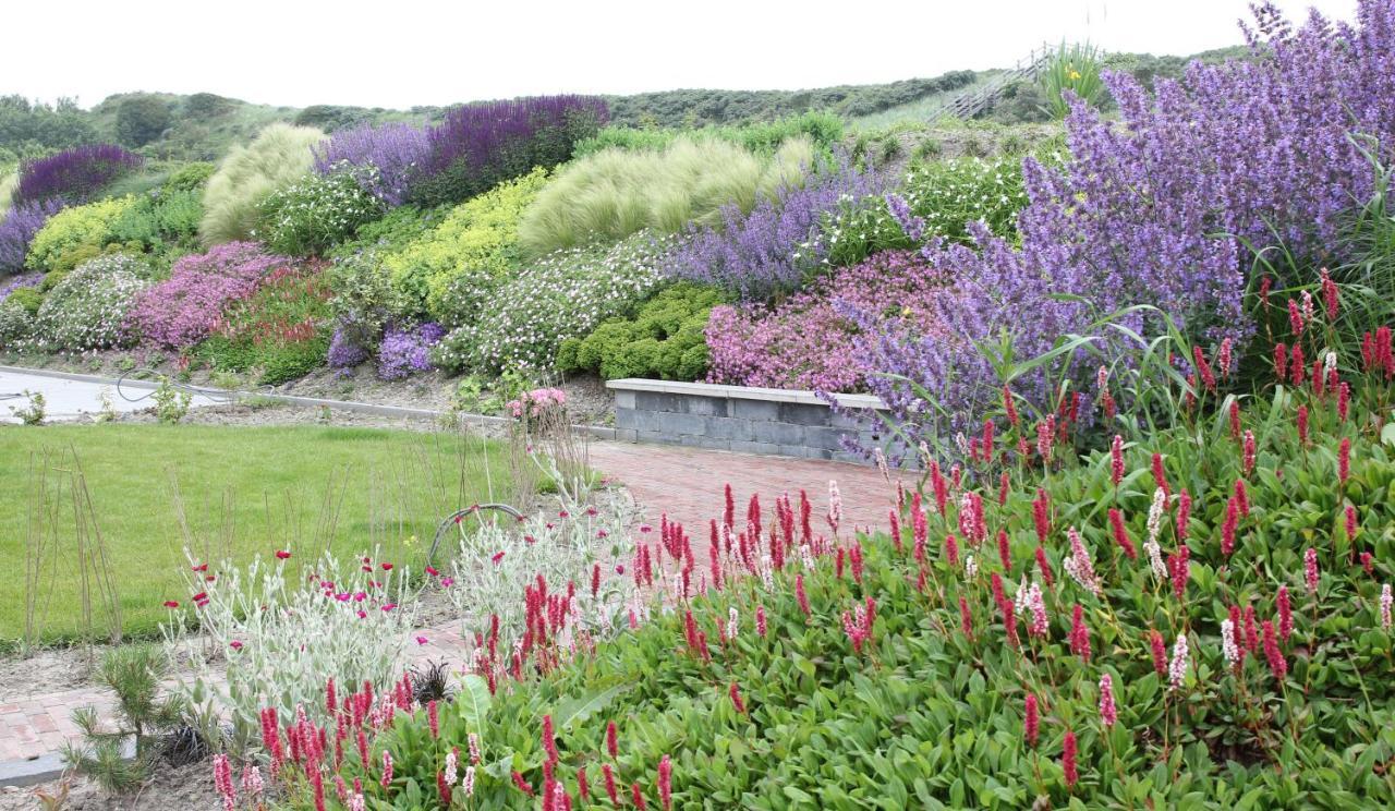 Duinvilla Aan De Zee B&B Zoutelande Bagian luar foto